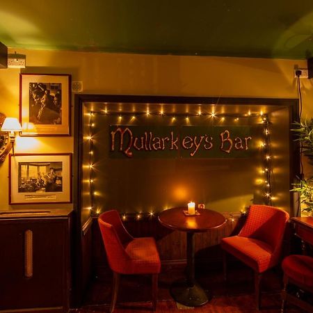 Foyles Hotel Клифден Экстерьер фото