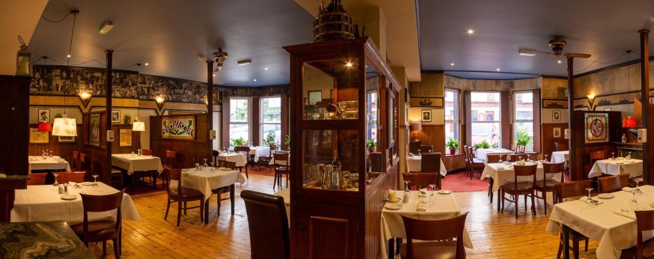 Foyles Hotel Клифден Экстерьер фото